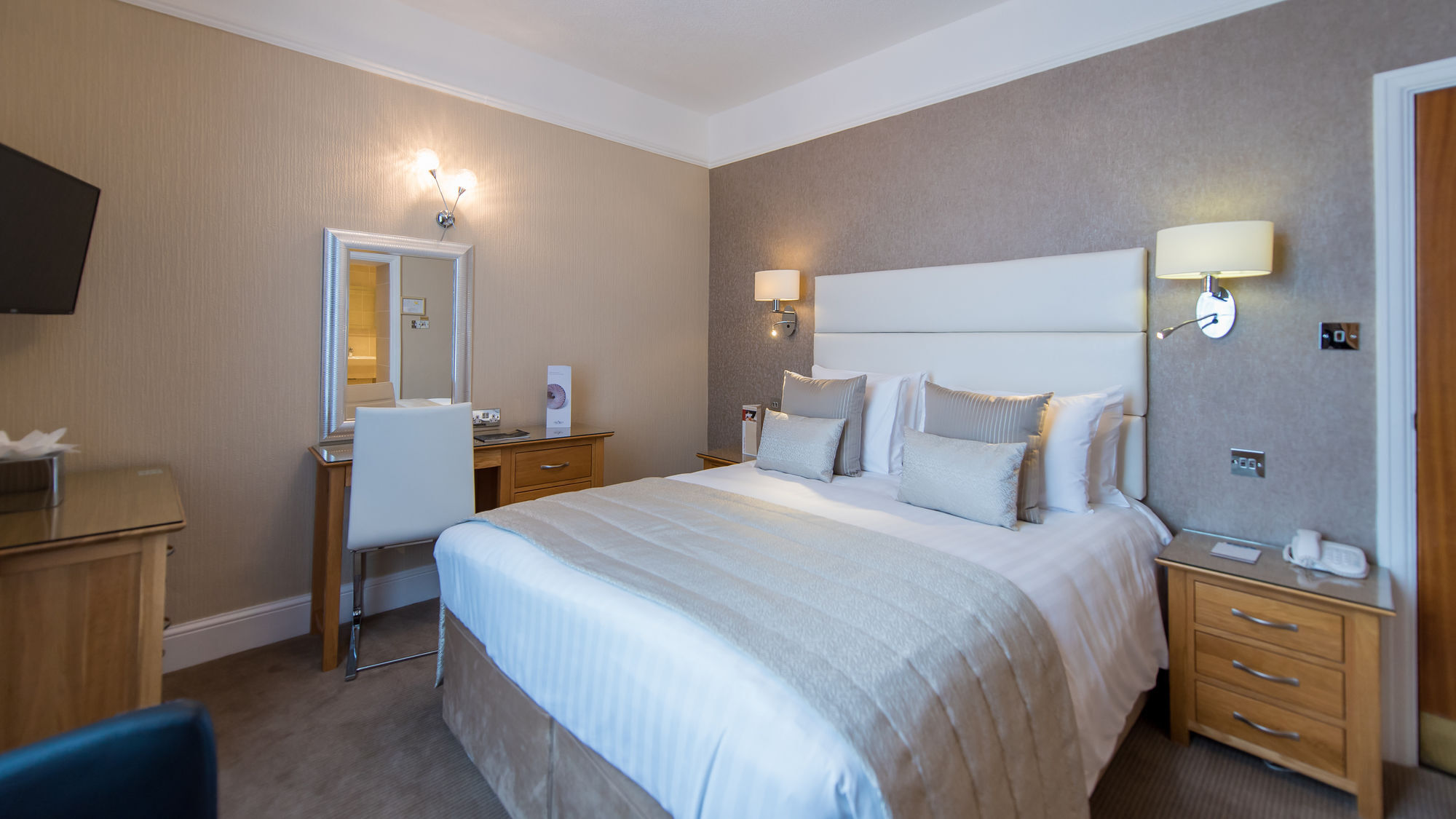 The Park Hotel Barnstaple Exteriör bild